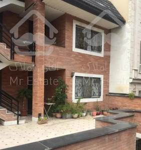 ۱۳۶ متر /اندرزگو/ قابل تبدیل و