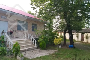 باغ ویلا ۱۷۰۰ متری، جاده قلعه رودخان.