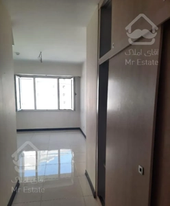 اپارتمان ۱۰۰ متری غرب دریاچه