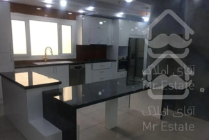 اجاره آپارتمان ۳۰۵ متری/۴خواب/دروس