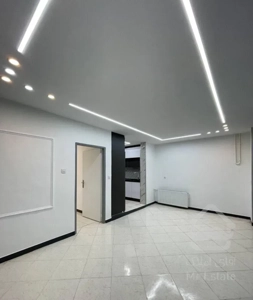 54متری/خوش نقشه/مناسب سرمایه گذاری