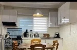 ۸۹متری طبقه۲ ایثار۵ بلوار جانبازان کوچه۱۶متری ۳نبش