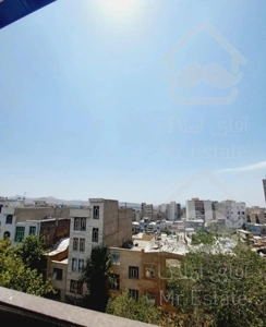 133متر 3 خواب // 2 پارکینگ سندی //سندشخص