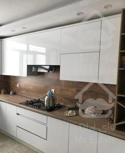 ۲۰۰ متر شمال جردن