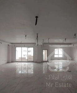۲۳۰ متر / تک واحدی / سازنده معتبر / معاوضه