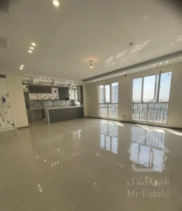 ۹۷متر ۲خواب / فول / نوساز / شریعتی عباس آباد