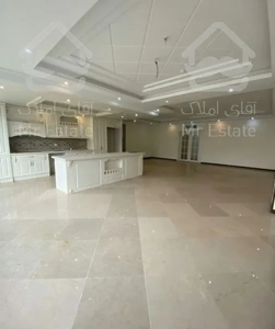 ۱۴۰ متر جنوبی  نورگیر   اردستانی