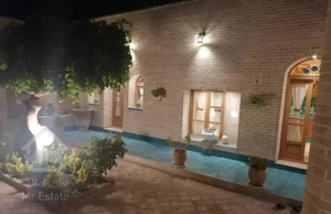 خانه باغ فول امکانات