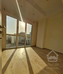 ۸۳ متر / ۲خواب / کیکاووس/ ۲پارکینگ/ کلید نخورده