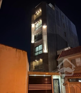 فروش آپارتمان ۱۷۰ متری ۳ خوابه