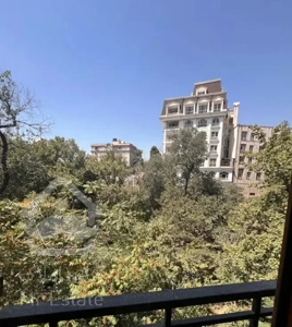 تجریش ۱۲۶ متر ۲ خواب دید و ویو مشجر