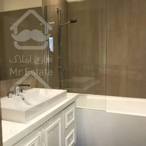 فروش آپارتمان ۳۰۰متر فرمانیه