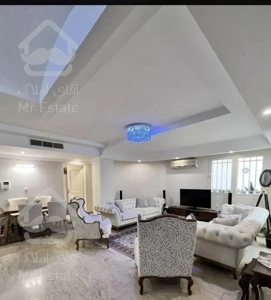 ۱۰۷ متری /دو خواب / بلوار سعادت اباد