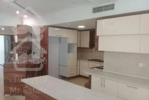 اپارتمان ۱۷۰ متر/۳خواب / شرق یوسف اباد