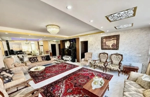 اپارتمان۱۲۵م  فاقدسند وکالتی فهمیده اول زمرد