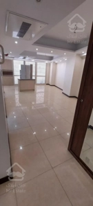 مشاور شما: اعزازی املاک بزرگ دیپلمات