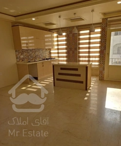 پونک،۷۸متر،۲خواب،۲طرف نورگیر