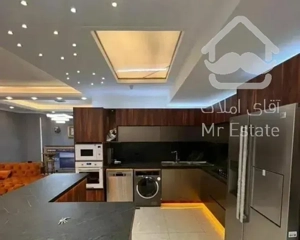 ۱۵۰متر۳خواب/۲پارکینگ/دونبش/سراسر‌پنجره/فول