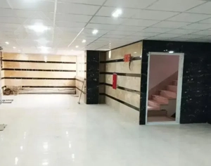 ۱۳۰ متر ، آخر شهناز ، کلید نخورده ، برِ خیابان