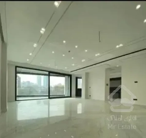 ۱۰۵ متر/سالن پرده خور / ویودار/سرمایه گذاری