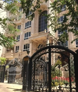 آپارتمان  172 متر  3 خواب  لوکیشن منطقه