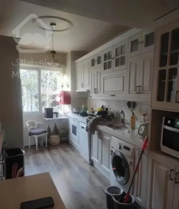 تجریش ۷۵ متر ۲ خواب / ۲۰۰ متر شمال میدان