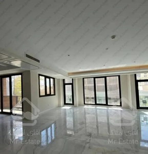 آپارتمان،۲۱۵ متری، ۳ خوابه ، غرق نور و ویو، ط ۸