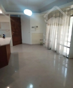 ولیعصر پارک ساعی ۸۰ متر ( مجرد و خانواده  )