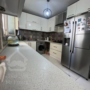 ۶۷ متر/ خواب/ باغ فیض