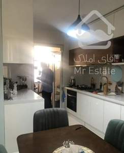 آپارتمان ۶۳ متری در ولیعصر وردآورد