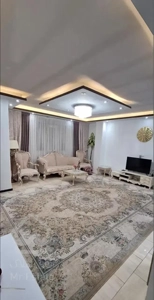 ۷۲متر/پارکینگ/تراورتن/سالن پرده خور/کم واحداندیشه