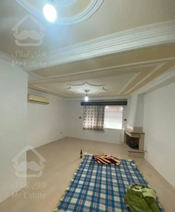 آپارتمان۸۲متری-سنددار