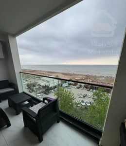 آپارتمان  ساحلی نوساز پلاک یک محمودآباد ویو دریا