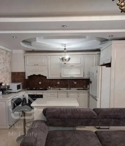 ۶۸متر/دو خواب/فول امکانات/تک واحدی/استاد معین