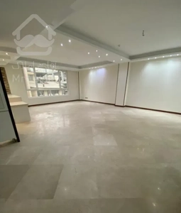 آپارتمان ۱۳۱متری/بلوار شهرداری