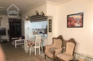 ۱۲۵ متر ۲ خوابه  غرق نور