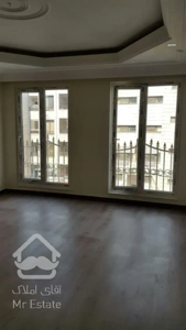 آپارتمان 104 متری دو خواب