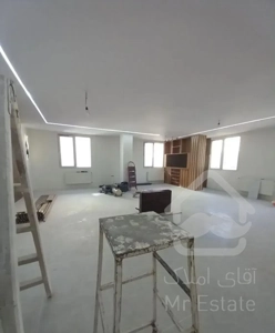 آپارتمان ۱۵۷متری۳طرف نورگیر و تک واحدی