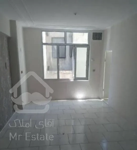 ۴۰ متر یک خواب خیابان منتظری طبقه دوم