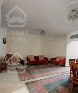 ۱۲۸ متر /۳خواب /قدیمی