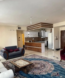 ۱۱۰ متری ، نوساز و خاص ، مناسب مجرد و خانواده