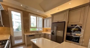 باغ فردوس ۲۲۰متر کلید نخورده ۴پارکینگ هتلینگ