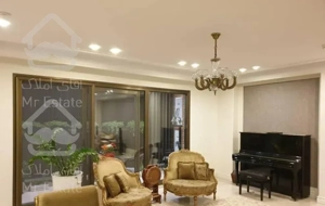 ۱۱۵ متر ظفر