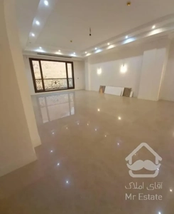 195 متری در پاسداران تاپ لوکیشن