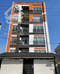 فروش ۹۳ متر آپارتمان خیابان سوم دریا گوشه