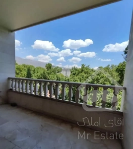 آپارتمان 200متر نوساز تکواحدی عفیف آباد