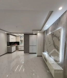 ۶۰متری/فول امکانات/خوش نقشه/تک واحدی