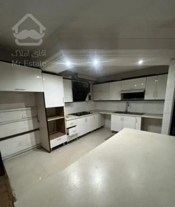 ۱۳۵متر ۲ پارکینگ تراورتن شاهین جنوبی