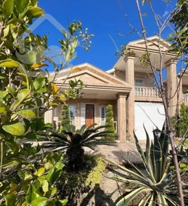 ویلا نیم پیلوت 224 متری سه‌خواب شهرکی سند تک‌برگ