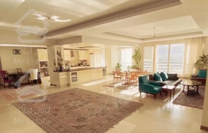 ۲۴۰متر سه خواب اعیان نشین